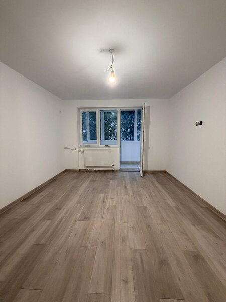 Dristor, Baba Novac, 3 camere, 2 balcoane