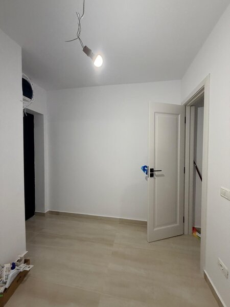 Dristor, Baba Novac, 3 camere, 2 balcoane