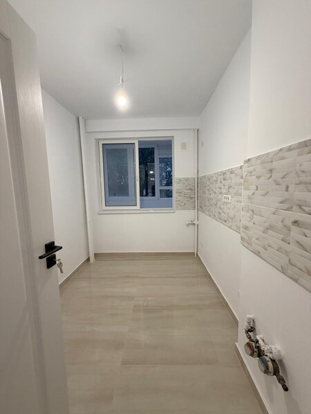 Dristor, Baba Novac, 3 camere, 2 balcoane