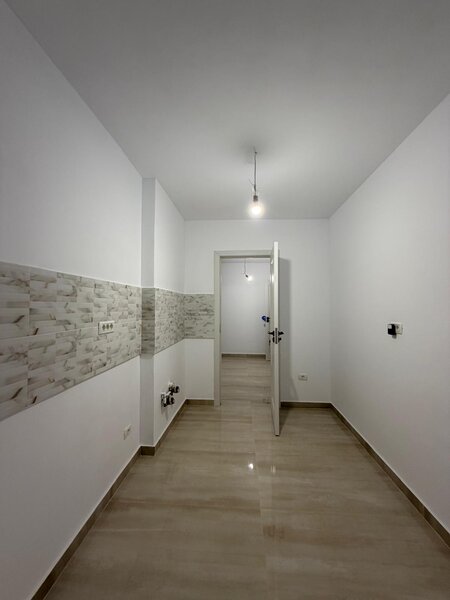 Dristor, Baba Novac, 3 camere, 2 balcoane