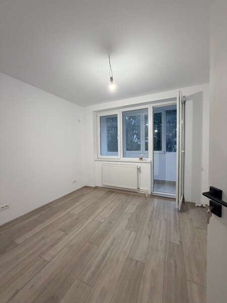 Dristor, Baba Novac, 3 camere, 2 balcoane